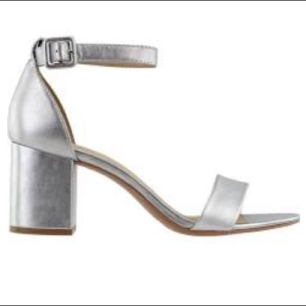 Women’s silver shoes